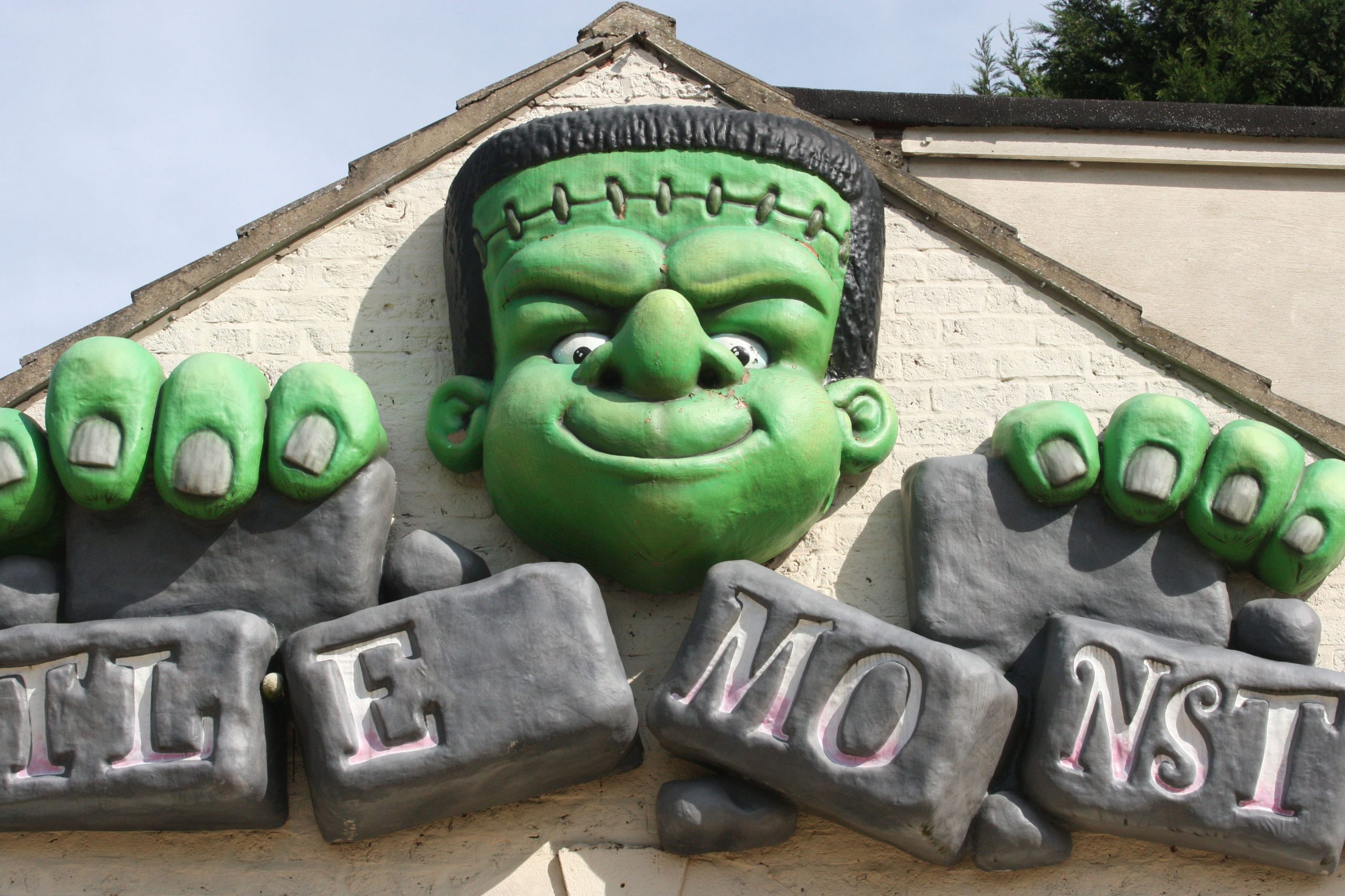 Mischief mansion - Flamingo Land Resort